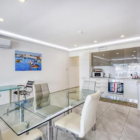 דירה Live The Island Life,2br In The Heart Of Bugibba By 360 Estates *