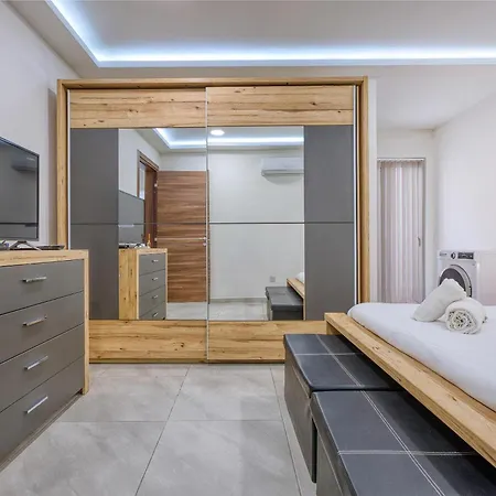 Live The Island Life,2br In The Heart Of Bugibba By 360 Estates סיינט פול ביי