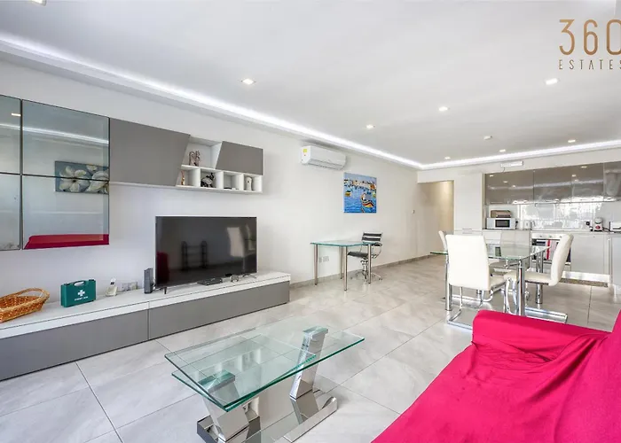 Live The Island Life,2br In The Heart Of Bugibba By 360 Estates