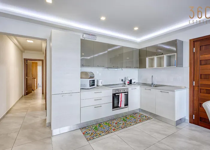 Live The Island Life,2br In The Heart Of Bugibba By 360 Estates * St Paul's Bay