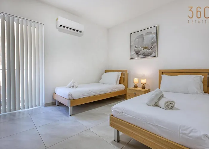 Live The Island Life,2br In The Heart Of Bugibba By 360 Estates Apartament *