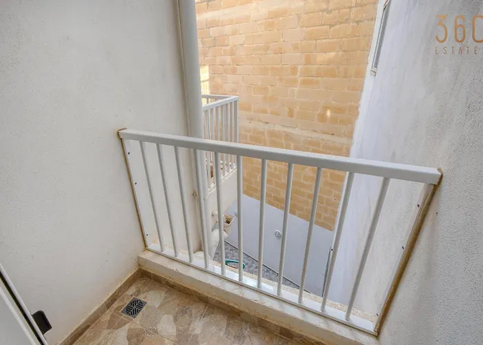 Live The Island Life,2br In The Heart Of Bugibba By 360 Estates Apartament *