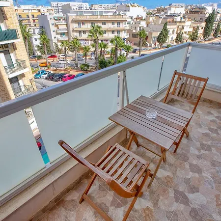 Live The Island Life,2br In The Heart Of Bugibba By 360 Estates דירה סיינט פול ביי