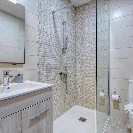 דירה Live The Island Life,2br In The Heart Of Bugibba By 360 Estates סיינט פול ביי